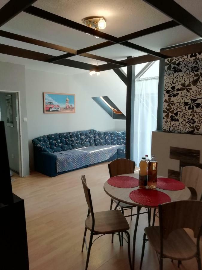 Mary Apartment Шиофок Экстерьер фото